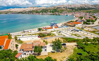 Apartmani Curic beachfront by Pag tours