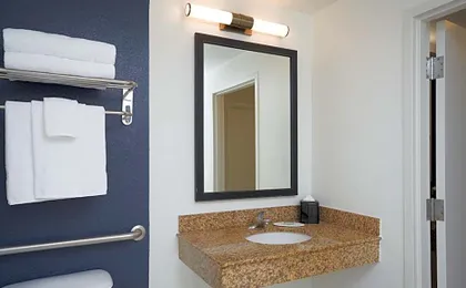 Fairfield by Marriott Inn & Suites Orlando International Drive/Convention Center