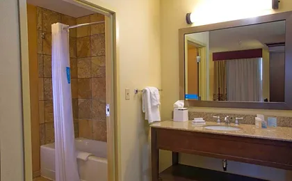 Hampton Inn & Suites Wiggins