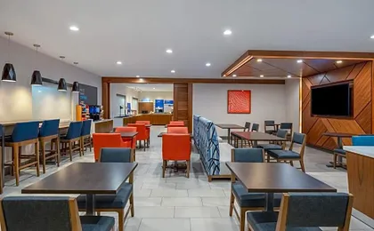 Holiday Inn Express Portland SE - Clackamas Area By IHG