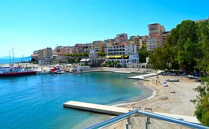 Titania Hotel
