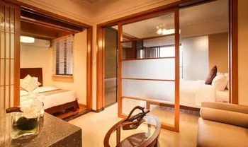 SANYA PAXTON INTERNATIONAL APARTMENT