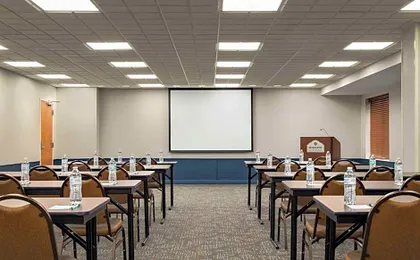 Wingate by Wyndham Louisville East