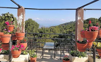 Langtang View Nagarkot Bed & Breakfast