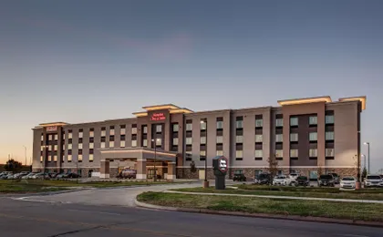Hampton Inn & Suites Wichita/Airport