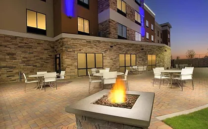 Holiday Inn Express Hotel & Suites Waco South By IHG