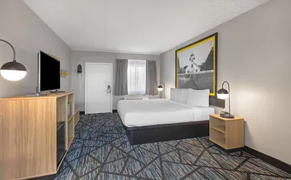 Super 8 by Wyndham Traverse City