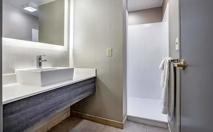 Holiday Inn Lafayette-City Centre By IHG