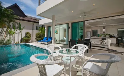 Villa Raja