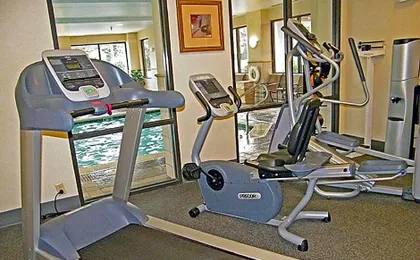 Hampton Inn & Suites Norfolk-Airport