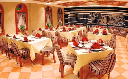 Al Liwan Suites