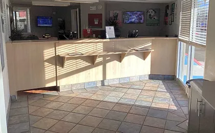 Motel 6 Reno, NV - Livestock