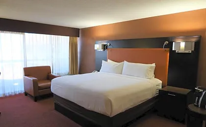 GreenTree Hotel Phoenix West