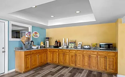 Super 8 by Wyndham Acworth/Atlanta Area