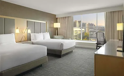 Hilton Los Angeles North/Glendale & Executive Meeting Center