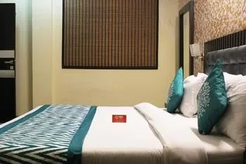 OYO Rooms Rajendra Place Metro Station