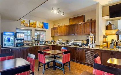 Comfort Inn Marshall Station