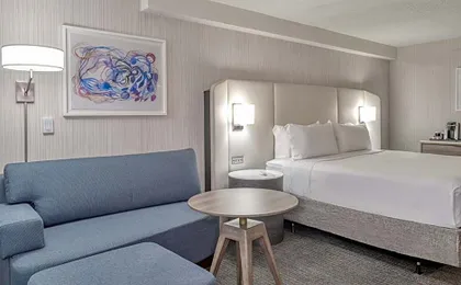 Crowne Plaza Indianapolis-Airport By IHG