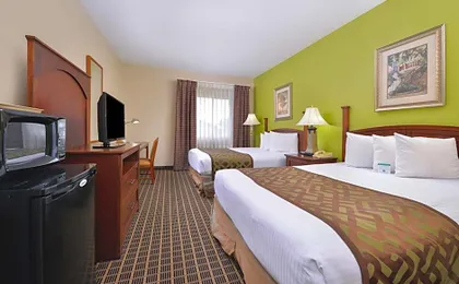 Regency Inn Geneseo IL I-80