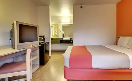 Motel 6-Des Moines, IA - North