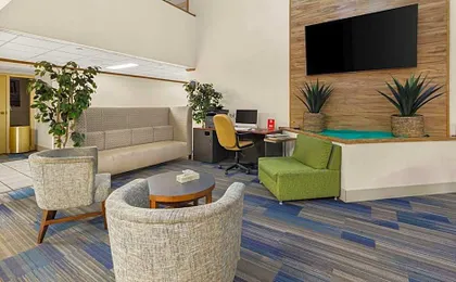 Quality Inn & Suites Altoona