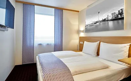 McDreams Hotel Düsseldorf-City