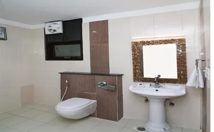 OYO 12780 New Hotel Rajwada