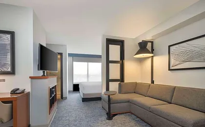 Hyatt Place Tampa Busch Gardens