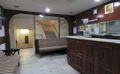 Hotel Maya Deluxe