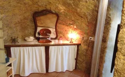 Casas Andrea La Cueva