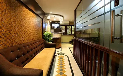 Hotel Happyland