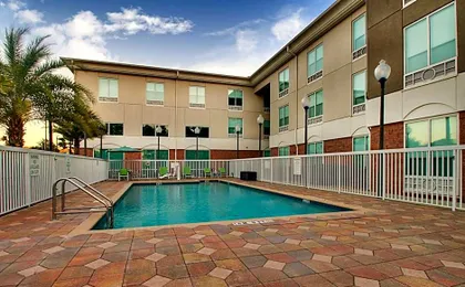 Holiday Inn Express & Suites Jacksonville North - Fernandina by IHG
