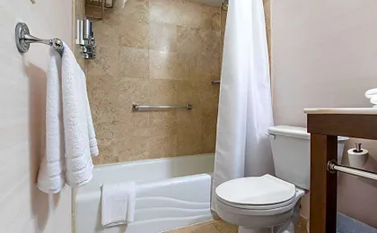 Best Western Premier Plainview-Long Island Hotel