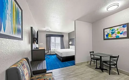 Best Western Palace Inn & Suites