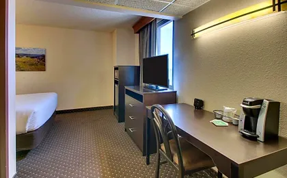 EverSpring Inn