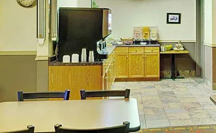 Thompson's Best Value Inn & Suites