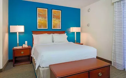 Hawthorn Suites by Wyndham Tinton Falls