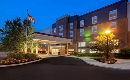 Hampton Inn & Suites Yonkers