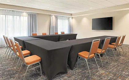 Hampton Inn Minneapolis-Roseville