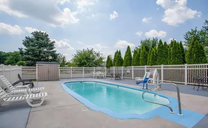 Super 8 By Wyndham Carlisle North