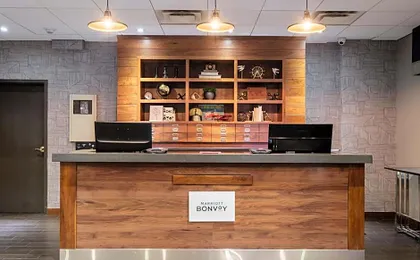 Four Points By Sheraton Louisville Airport