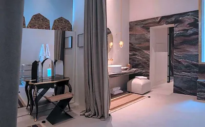 The Venice Venice Hotel