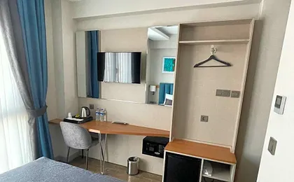 Mithras Hotel