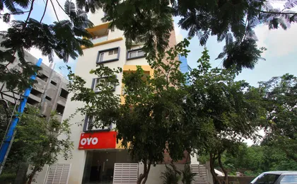 OYO Flagship 674 HSR Layout