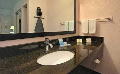 Americas Best Value Inn Sinton