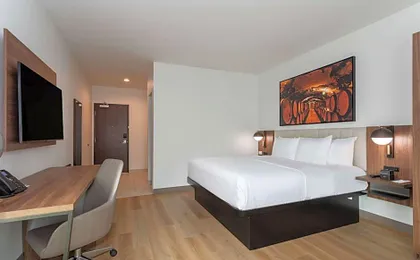 La Quinta Inn & Suites by Wyndham Galt Lodi North