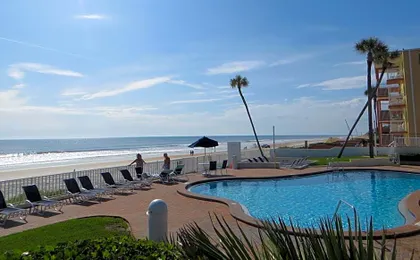 Arya Blu Inn and Suites