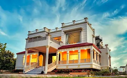 StayVista at Chandravaas