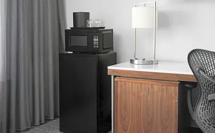 Courtyard by Marriott Los Angeles Burbank Airport