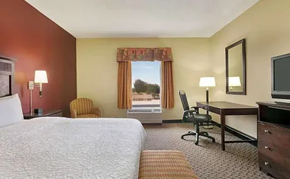 Hampton Inn & Suites Lawton